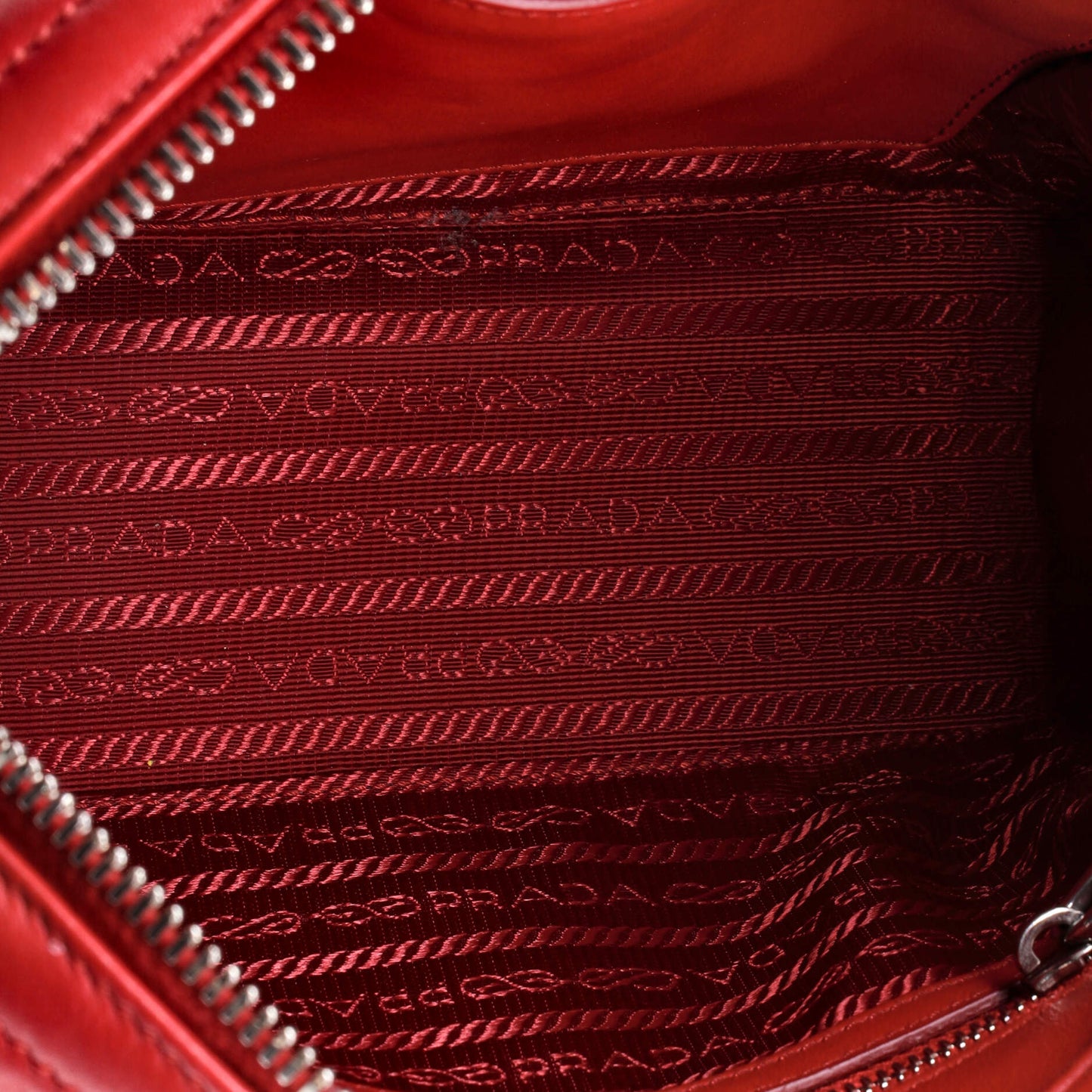 Prada Camera Bag Diagramme Quilted Leather Small