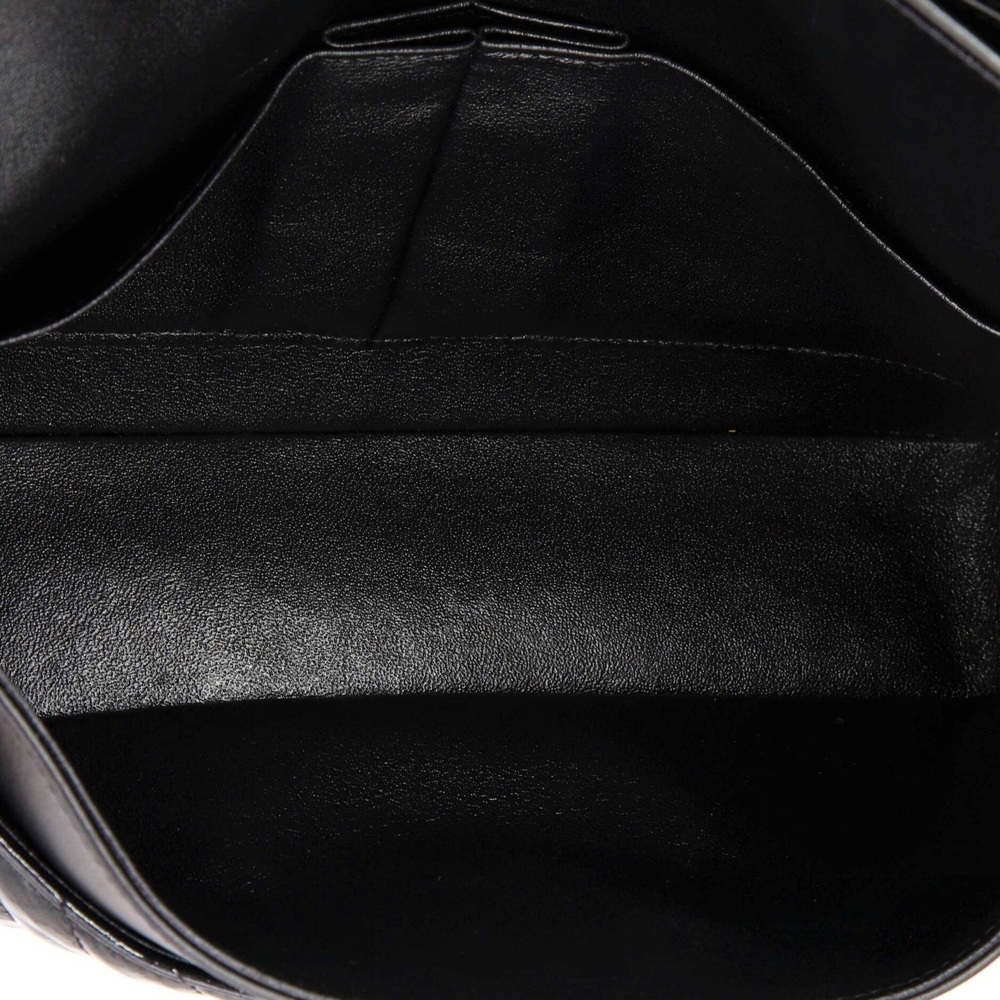CHANEL限定品ソーブラック