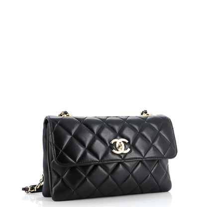 【未使用同様】CHANEL CCトレンディ ラムスキン