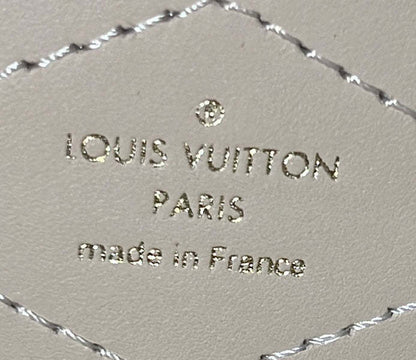 【定価以下】VUITTON M10079 ショルダーバッグ