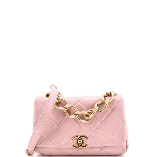 CHANELカラーマッチ ラムスキン スモール