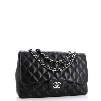 CHANELシングルフラップ