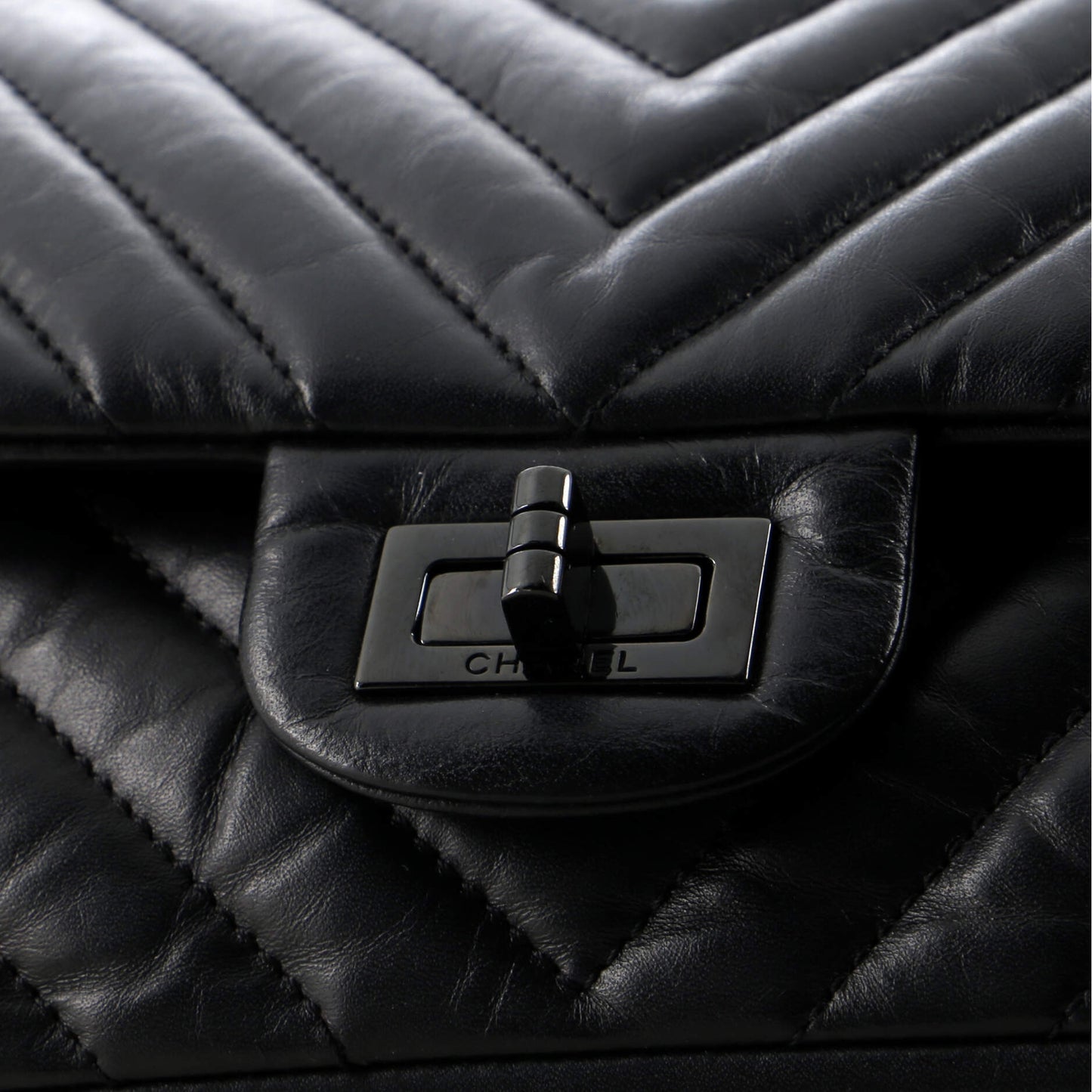 【SO BLACK】希少！CHANELショルダーバッグ