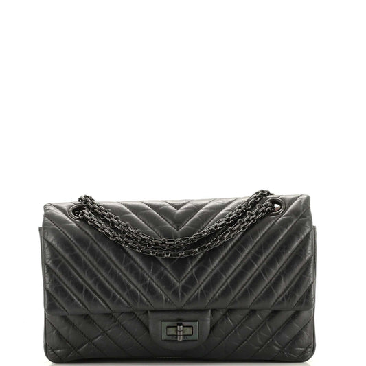 CHANEL限定品ソーブラック