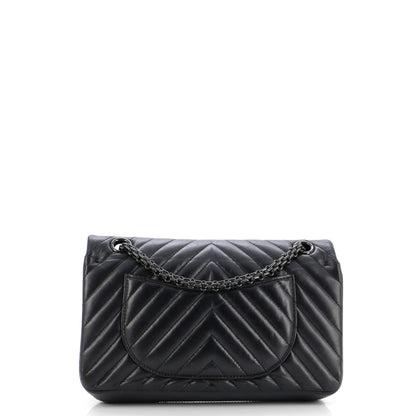【SO BLACK】希少！CHANELショルダーバッグ