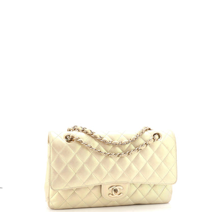 CHANEL イリディセントダブルフラップ