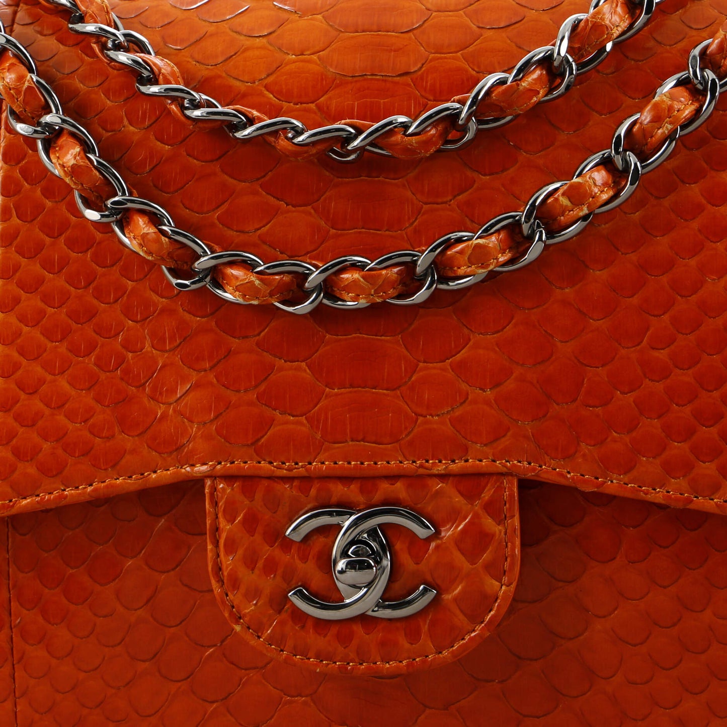 CHANELパイソン ショルダーバッグ