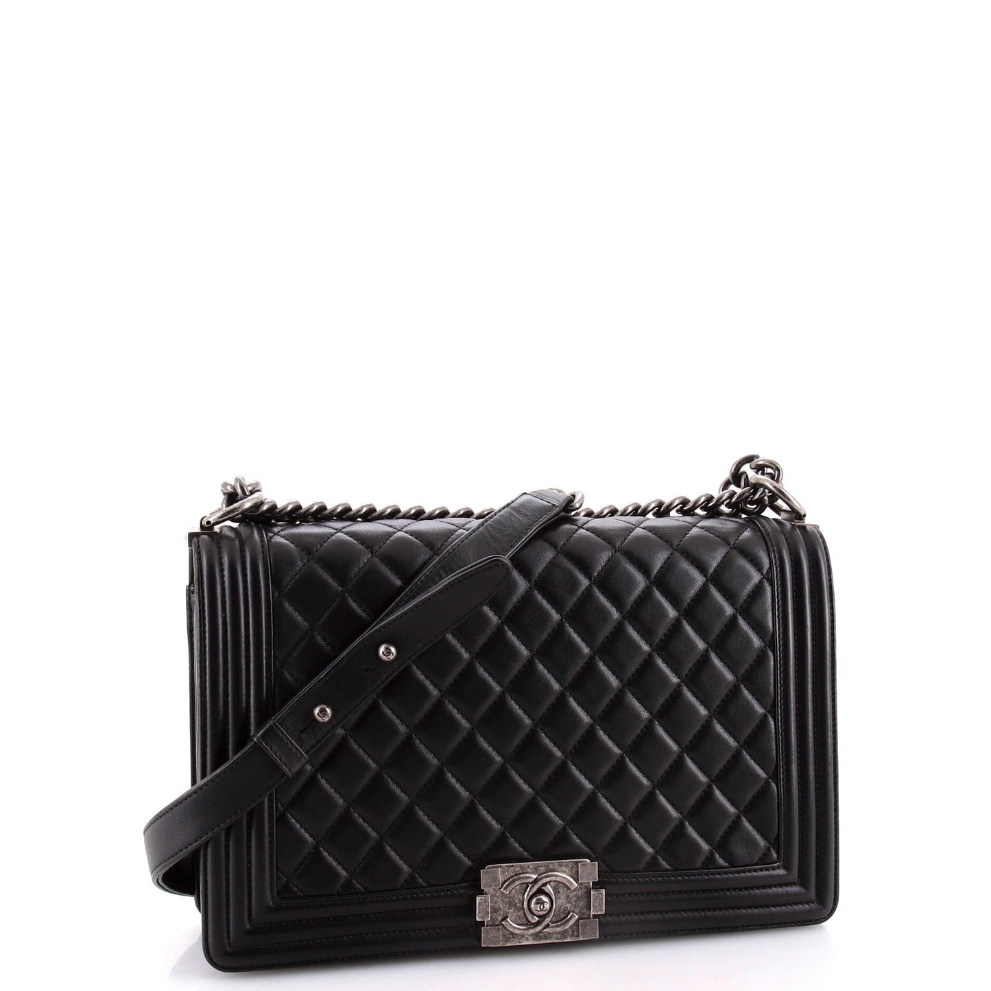 CHANEL シャネルボーイ ニューミディアム