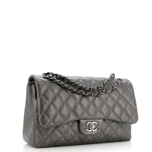 CHANELダブルフラップバッグ