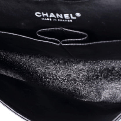 CHANELエナメル ショルダーバッグ
