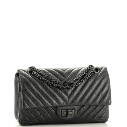 CHANEL限定品ソーブラック
