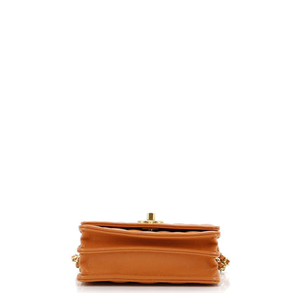 CHANELウォレットオンチェーン キャビア