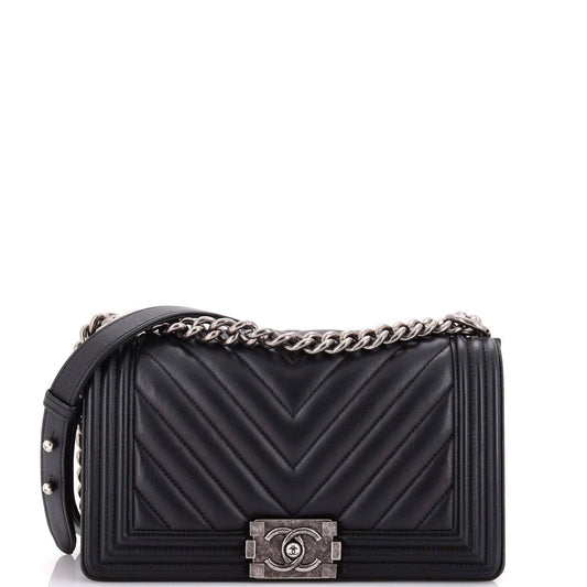 CHANELボーイ シェブロン オールドミディアム
