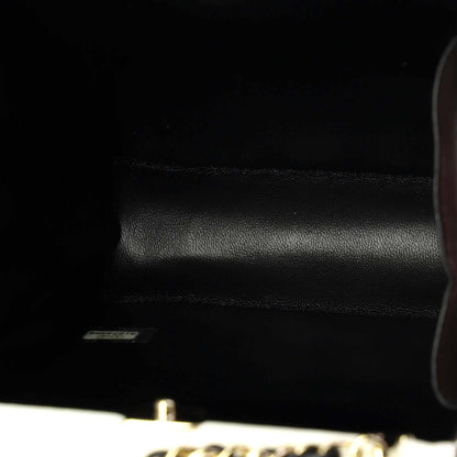 CHANELショルダーバッグ