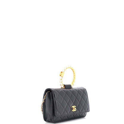 CHANEL 22 ほぼ新品ショルダーバッグ
