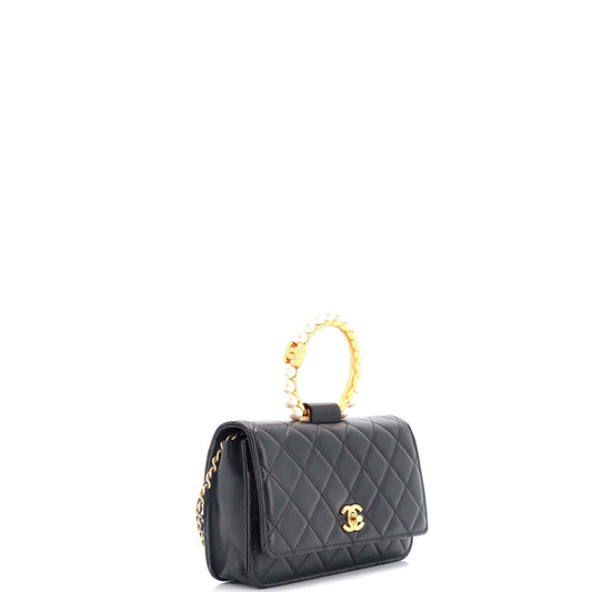 CHANEL 22 ほぼ新品ショルダーバッグ