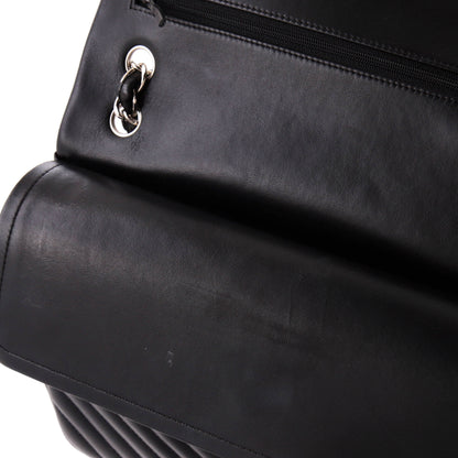 CHANEL シェブロン ショルダーバッグ