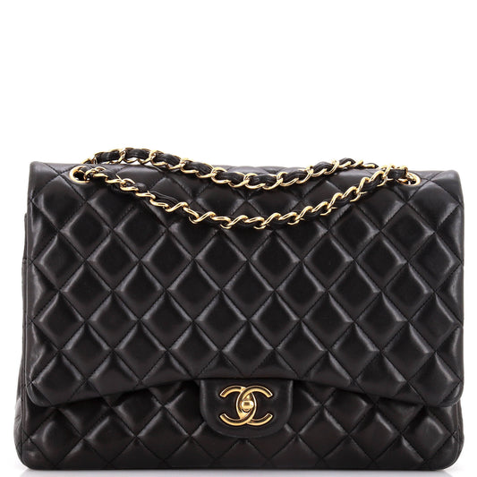 CHANELダブルフラップバッグ